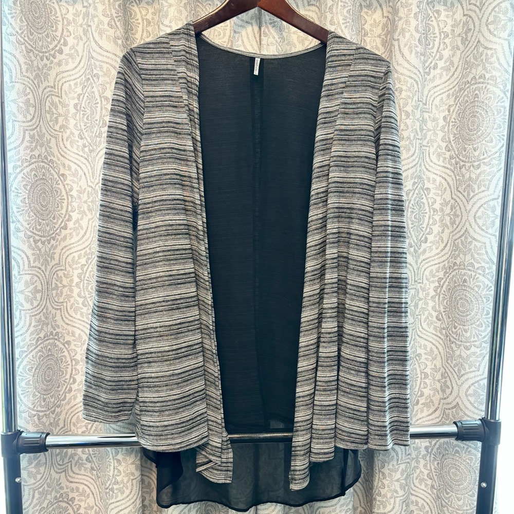 Cardigan with open back and black sheer liner